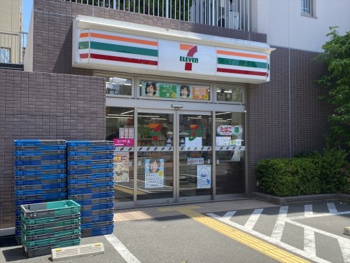 コンビニ　セブンイレブン 板橋1丁目店（コンビニ）まで79m