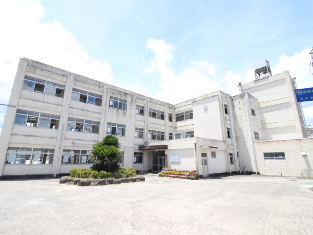 中学校　行橋市立泉中学校（中学校）まで170m