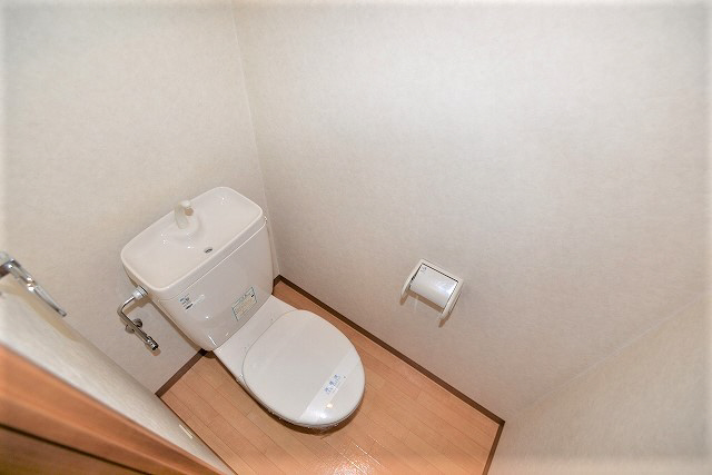 トイレ　シンプルで使いやすいトイレです