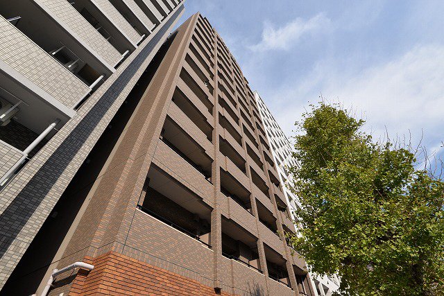 建物外観　落ち着いた雰囲気の外観です