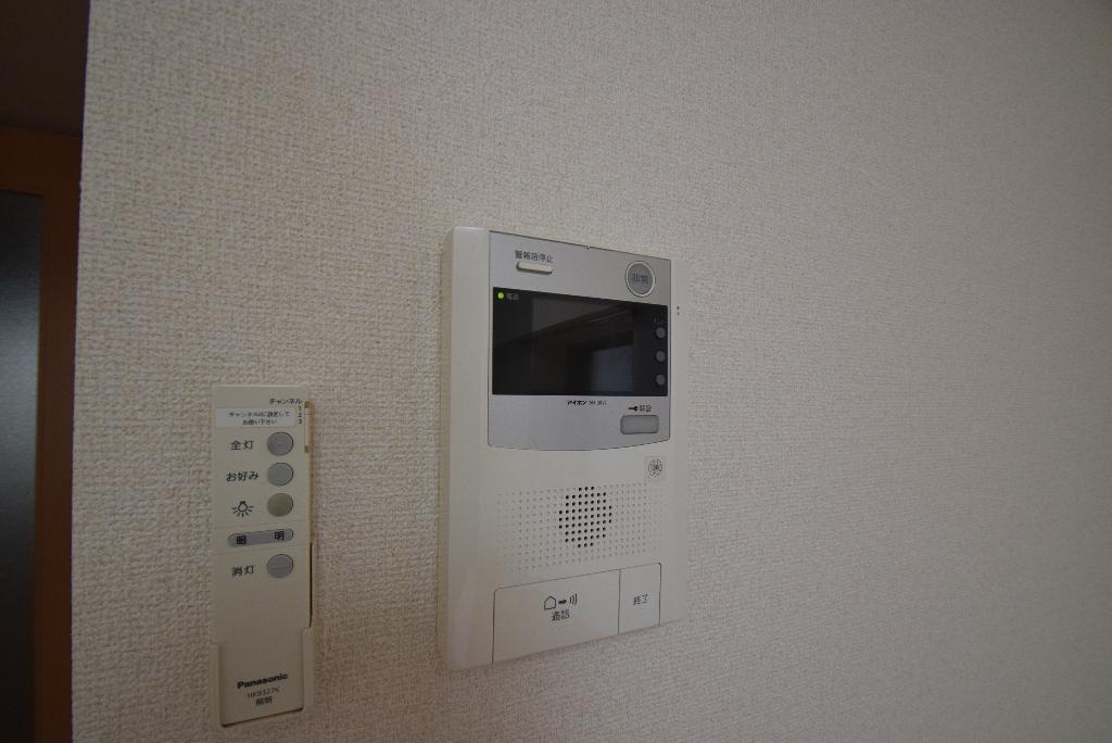 セキュリティ　カメラ付インターホン