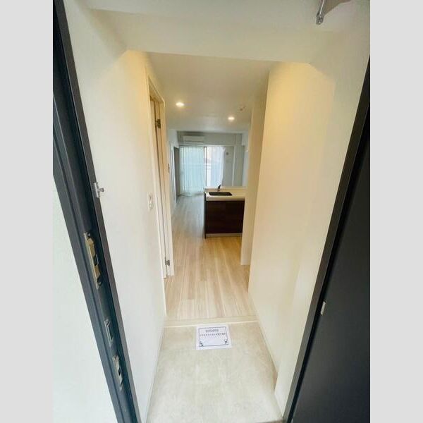 玄関　玄関からの景色