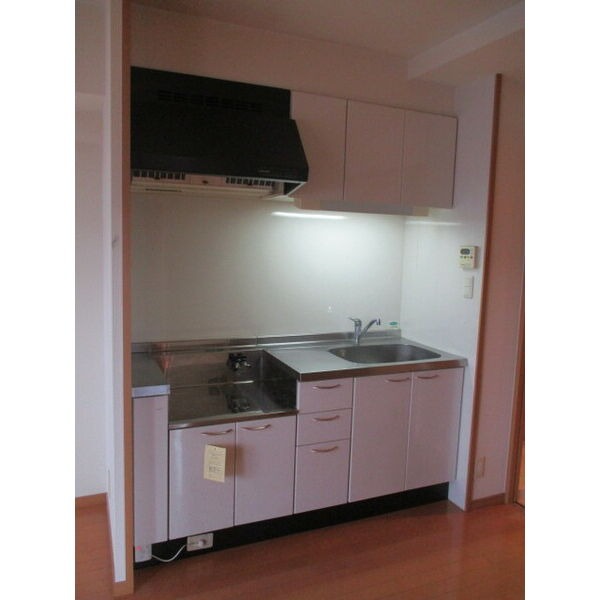 キッチン　調理スペースがしっかり確保できております