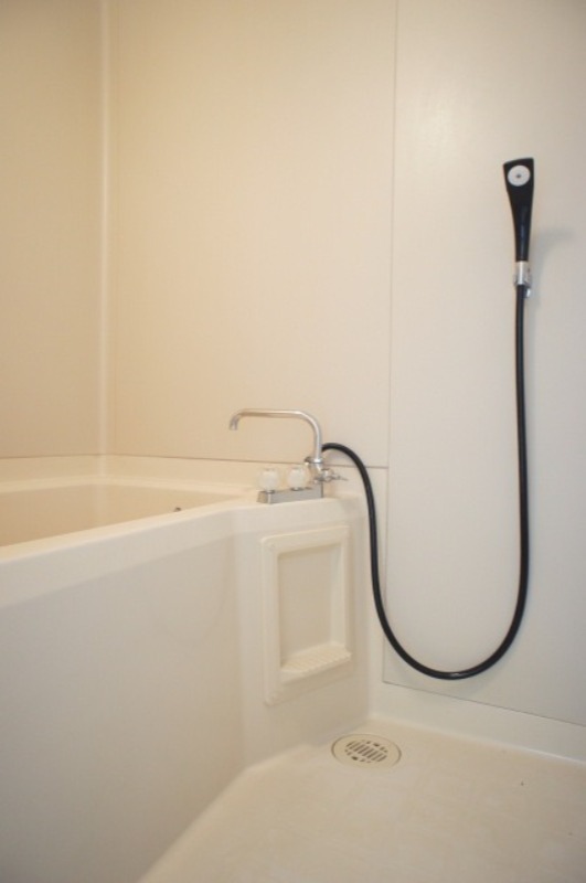 バス・シャワールーム　図面と現状に相違がある場合には現状を優先