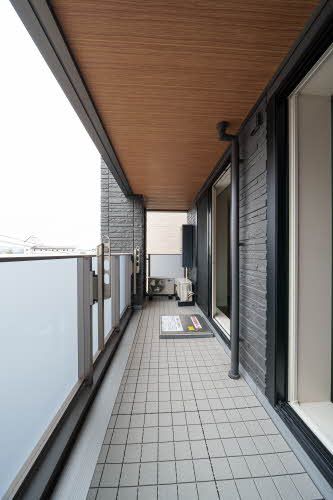 バルコニー　バルコニー