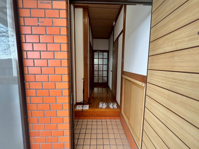 玄関　ゆったりとした玄関です