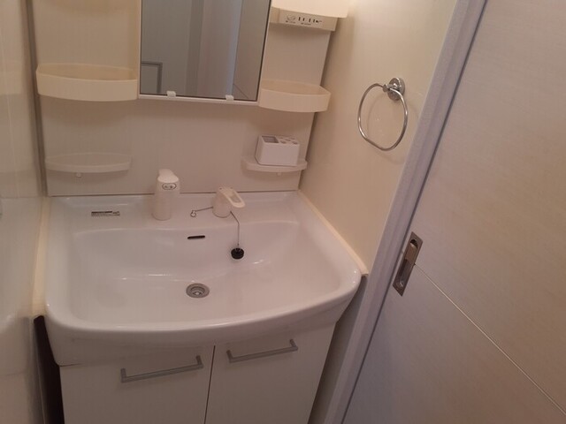 洗面設備　洗髪洗面化粧台