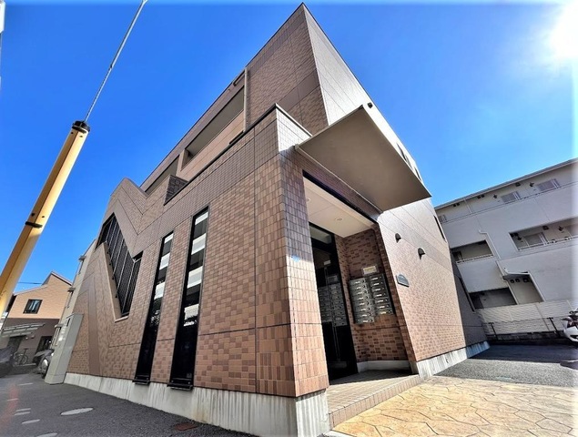 建物外観　安心の大手住宅メーカー施工物件♪