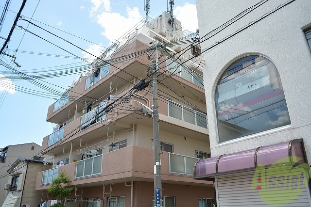 建物外観　しっかりとしたマンションです。