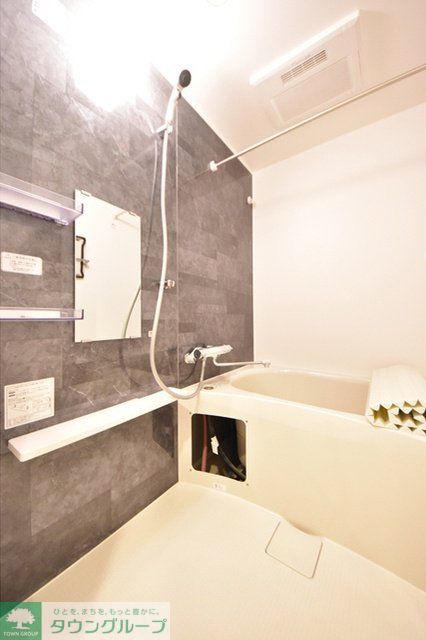 バス・シャワールーム　お問合せは(株)タウンハウジング赤坂店へ【03-5563-…