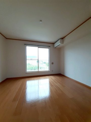 居室・リビング　ゆったりとした居間です