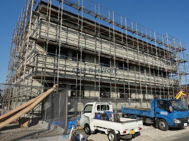 建物外観　建築中