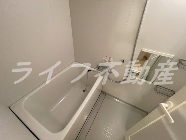 バス・シャワールーム　日々の疲れを癒すお風呂付です