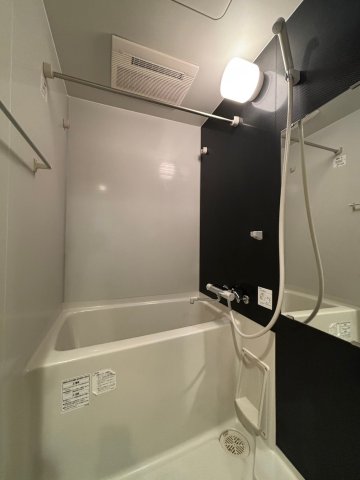 バス・シャワールーム　きれいなお風呂です