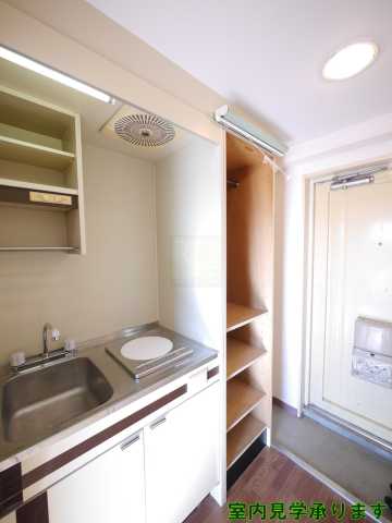 収納　カーサ四谷