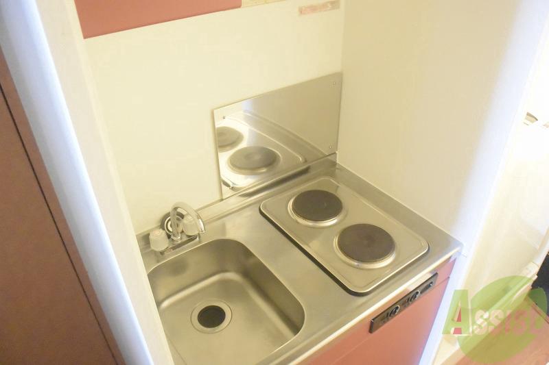 キッチン　二口コンロで料理がしやすいです♪