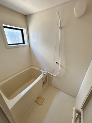 バス・シャワールーム　別号室の画像です。ご参考下さい