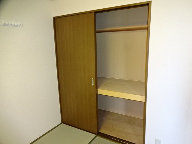 収納　収納（イメージ）