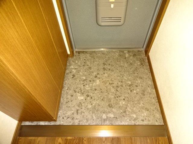 玄関　玄関（イメージ）