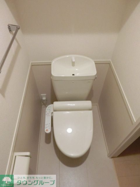 トイレ　ウォシュレット付