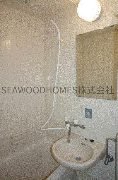 バス・シャワールーム　一日の疲れをリセット。リラックスできるバスタイム。