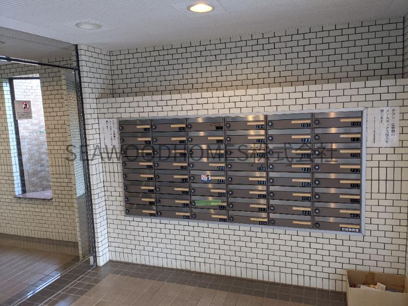 エントランス　ポスト