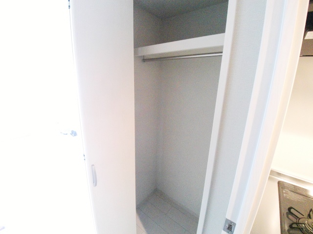 収納　参考写真（同物件他号室）
