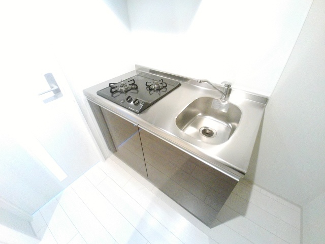 キッチン　参考写真（同物件他号室）