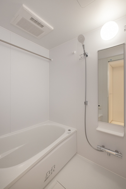 バス・シャワールーム　※写真は同タイプ住戸です。