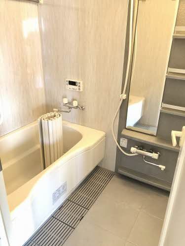 バス・シャワールーム　浴室