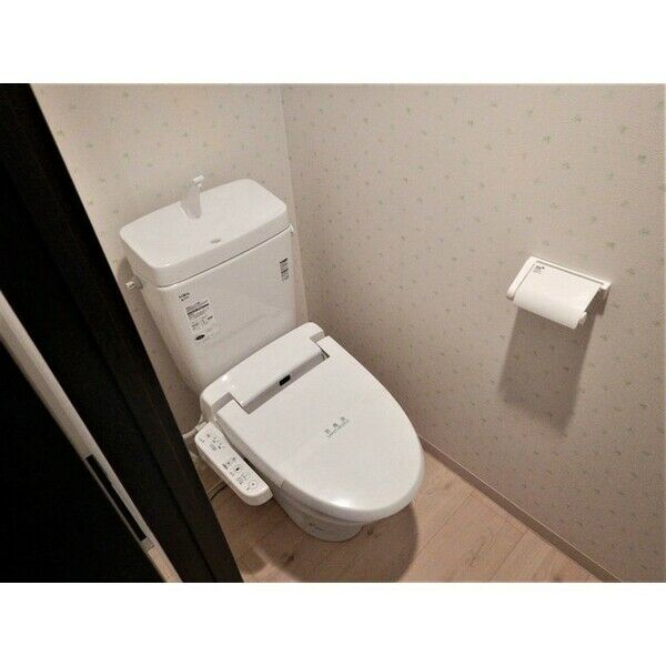 トイレ　ウォシュレット設置済みです！