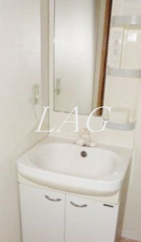 洗面設備　独立洗面台です。