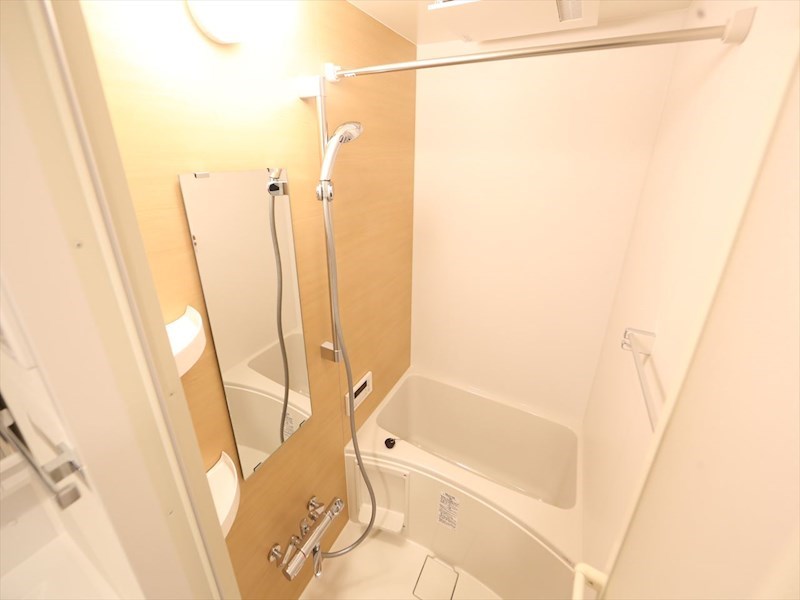 バス・シャワールーム　バスルーム　浴室暖房乾燥機付き