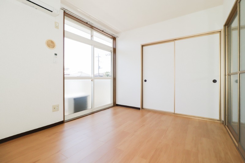 居室・リビング　図面と現状に相違がある場合には現状を優先