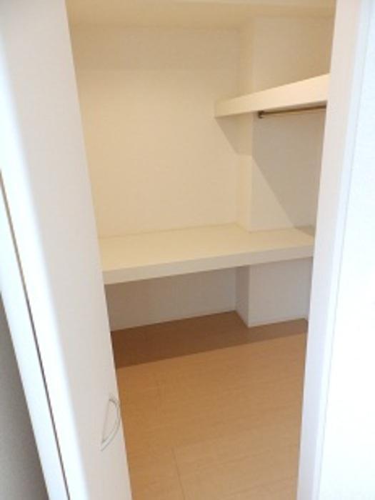 収納　ウォークインクローゼット