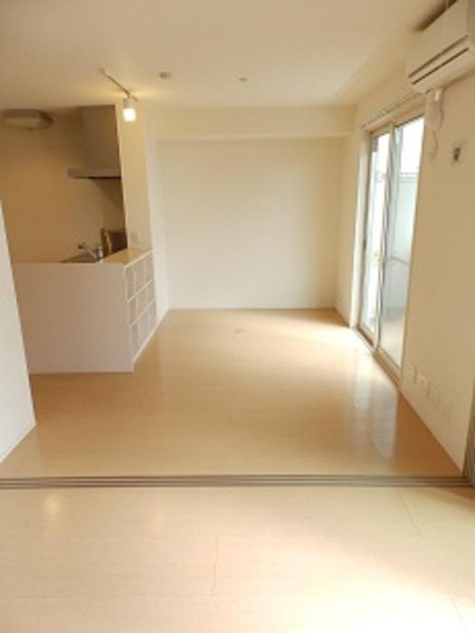 居室・リビング　リビング