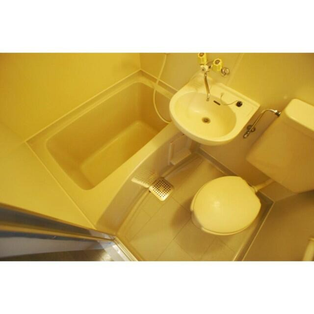 バス・シャワールーム　別部屋参考写真