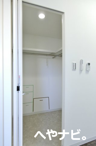 収納　★ウォークインクローゼット※モデルルームです。