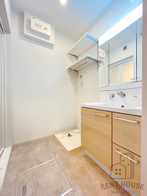 洗面設備　同仕様写真です。