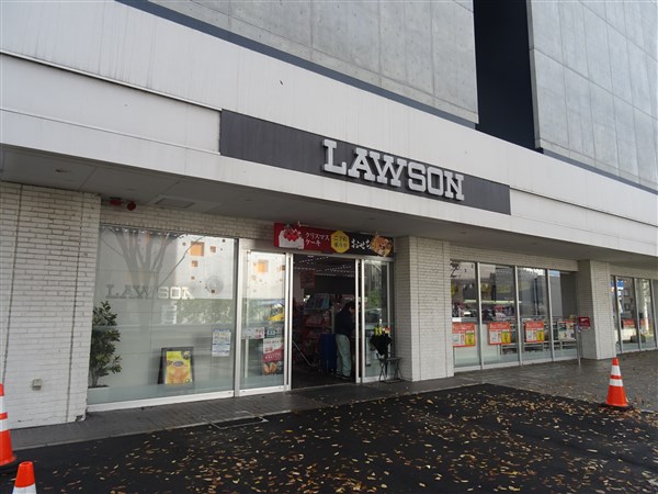 コンビニ　ローソン 渋谷大山町店（コンビニ）まで217m