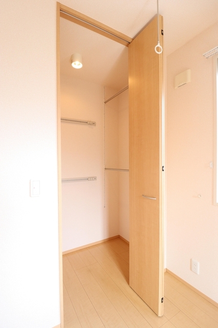 収納　クローゼット