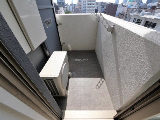 バルコニー　陽当たり良好なバルコニーです