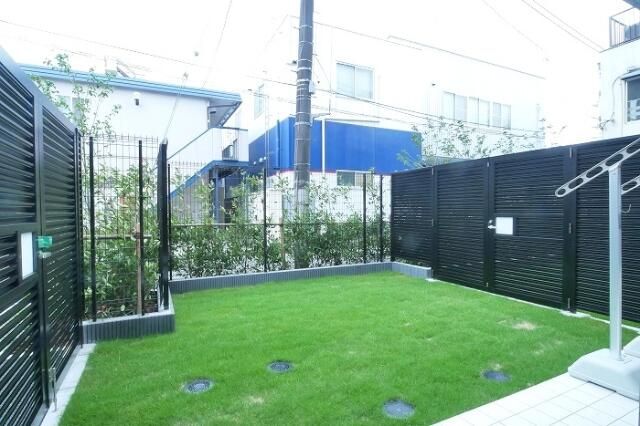 バルコニー　広々としたバルコニーです