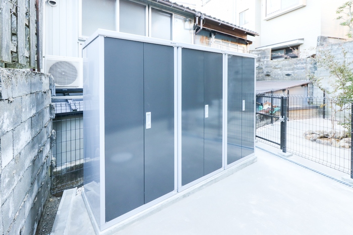 その他設備　タイヤなどしまえるトランクルームもございます♪