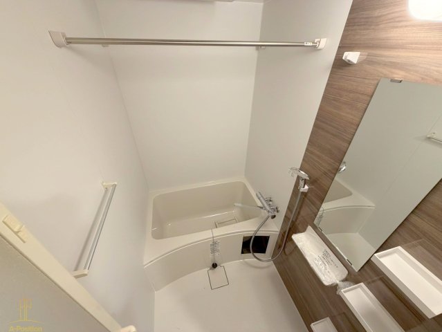 バス・シャワールーム　セレニテ東梅田アリエ