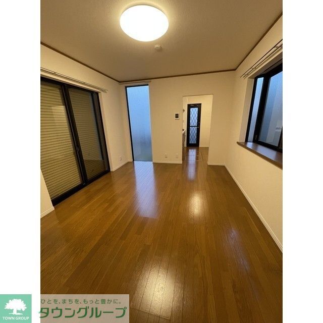 居室・リビング　リビング