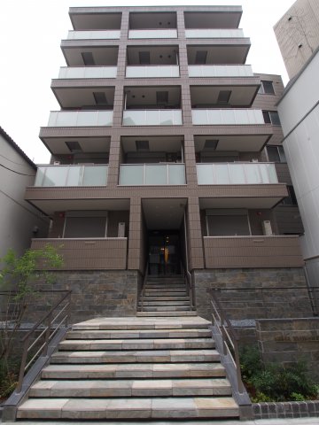 建物外観　HEBEL MAISON 四谷B、四谷三丁目駅より徒歩４分！