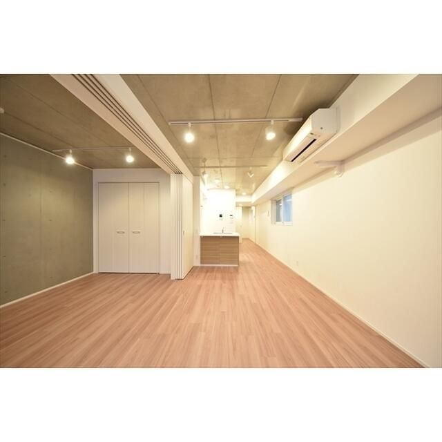 居室・リビング　ゆったりとした居間です