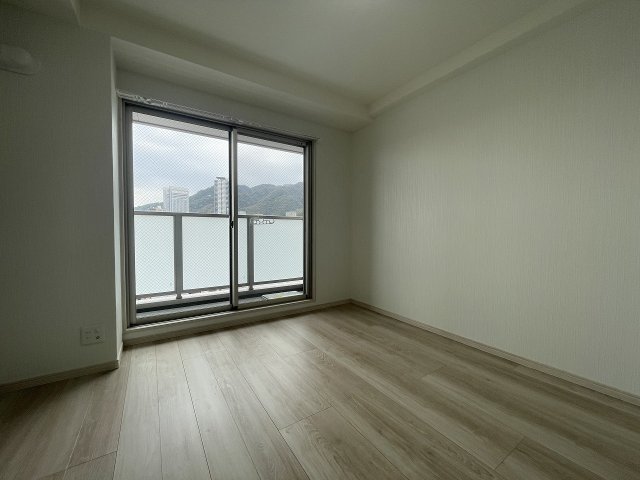 その他部屋・スペース　落ち着いて過ごせるお部屋なので、寝室にいかがでしょうか