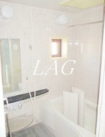 バス・シャワールーム　お風呂です。